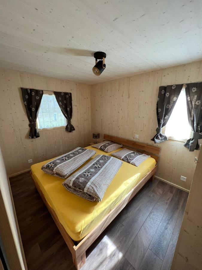 Bungalow Miralago In Camping Cavresc, Via Dal Cavresc 1, 7746 Le Prese-Poschiavo Kültér fotó